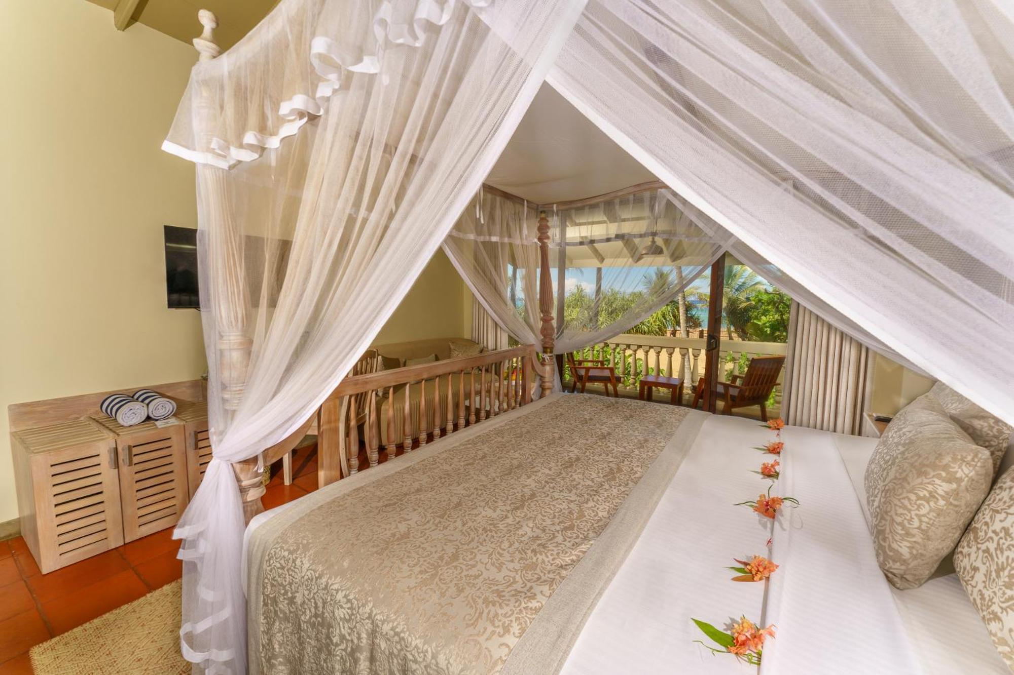 Siddhalepa Ayurveda Resort - All Meals, Ayurveda Treatment And Yoga Wadduwa Eksteriør billede